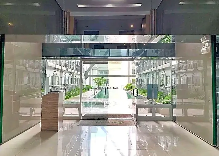 31 By Citystudio: Traveler's Haven In 호텔 3*